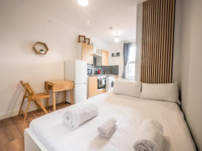 Pass the Keys - Compact Studio in Harringay